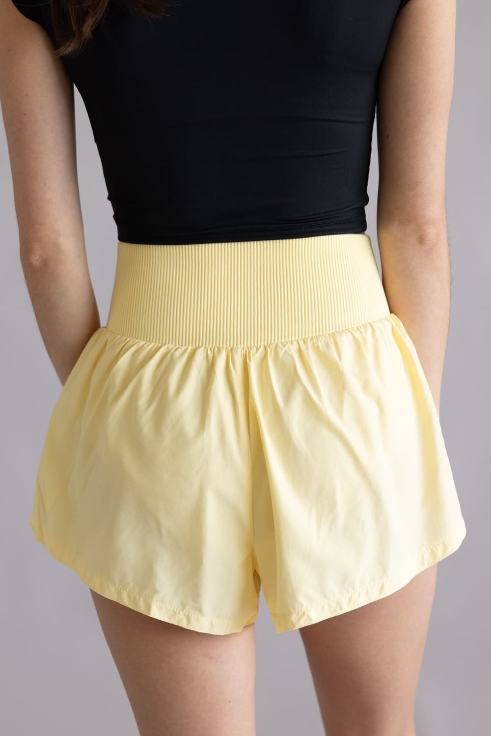 Carpe Shorts in Sunlit Yellow